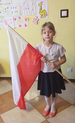 Grafika #27: Uczestniczymy w Akcji Szkoła do hymnu