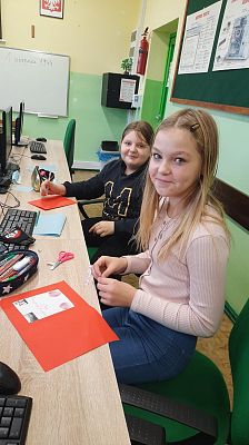  Grafika #36: Akcja BohaterON