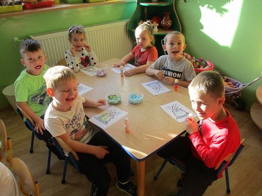  Grafika #2: Szkoła Pamięta - zaangażowanie Przedszkolaków z Przedszkola z Garczegorza