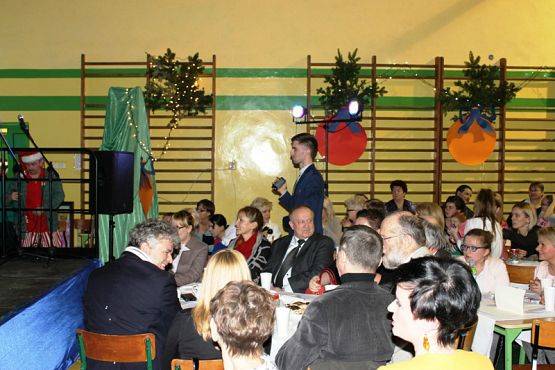  Grafika #18: Kiermasz Mikołajkowy 4 XII 2015