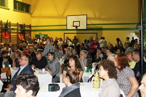  Grafika #19: Kiermasz Mikołajkowy 4 XII 2015