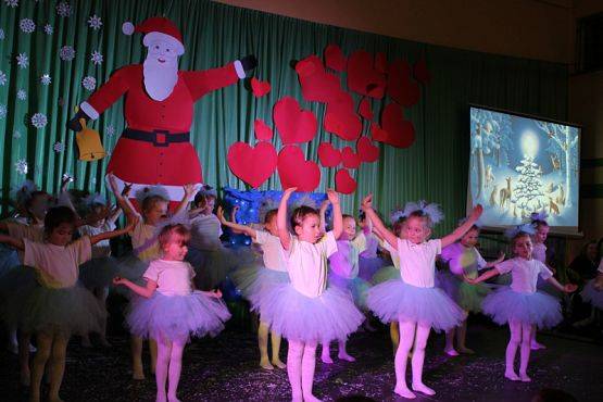  Grafika #32: Kiermasz Mikołajkowy 4 XII 2015