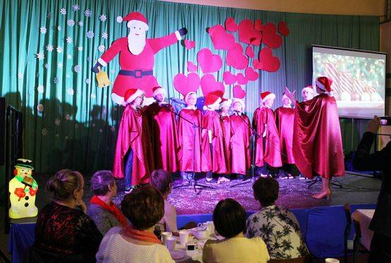  Grafika #44: Kiermasz Mikołajkowy 4 XII 2015