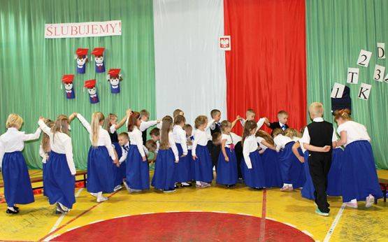  Grafika #11: Ślubowanie pierwszaków X 2015