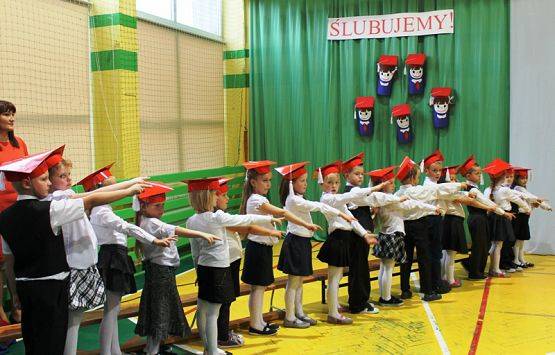  Grafika #30: Ślubowanie pierwszaków X 2015