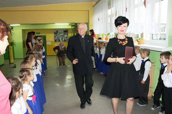  Grafika #3: Ślubowanie pierwszaków X 2015