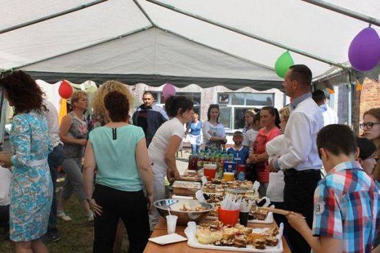  Grafika #21: DZIEŃ DZIECKA - OTWARCIE BOISKA 1.06.2014r.