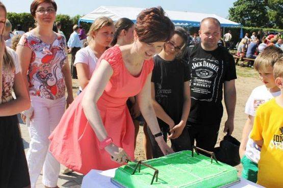  Grafika #25: DZIEŃ DZIECKA - OTWARCIE BOISKA 1.06.2014r.