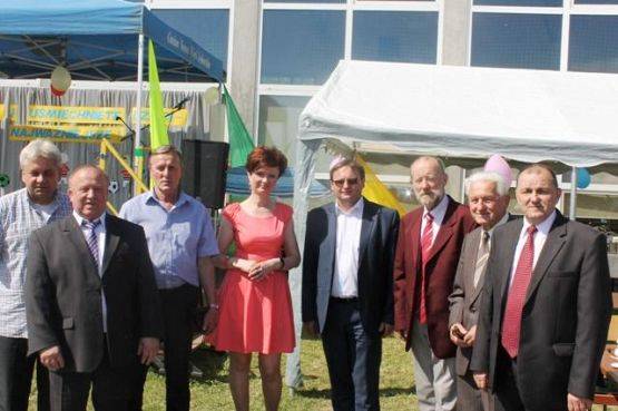  Grafika #27: DZIEŃ DZIECKA - OTWARCIE BOISKA 1.06.2014r.