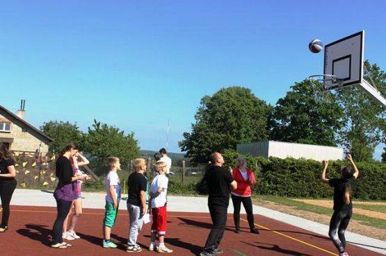  Grafika #36: DZIEŃ DZIECKA - OTWARCIE BOISKA 1.06.2014r.