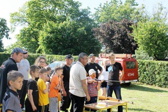  Grafika #39: DZIEŃ DZIECKA - OTWARCIE BOISKA 1.06.2014r.