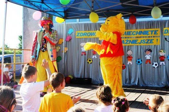  Grafika #57: DZIEŃ DZIECKA - OTWARCIE BOISKA 1.06.2014r.
