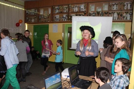  Grafika #19: Bal karnawałowy 2013.