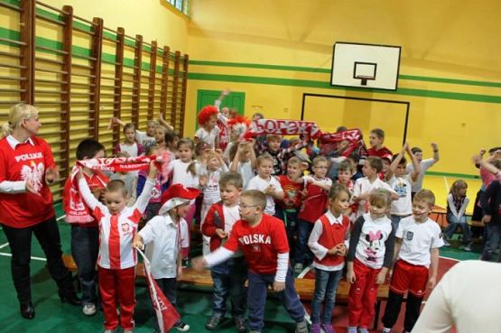  Grafika #7: "KOCHAM CIĘ POLSKO!" -19XI 2013r.