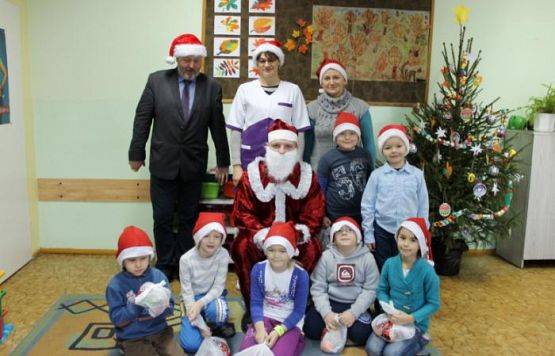  Grafika #3: MIKOŁAJKI XII 2013r.