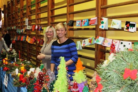  Grafika #9: Kiermasz Świąteczny 13 XII 2013r.