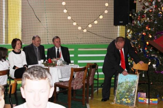  Grafika #15: Kiermasz Świąteczny 13 XII 2013r.