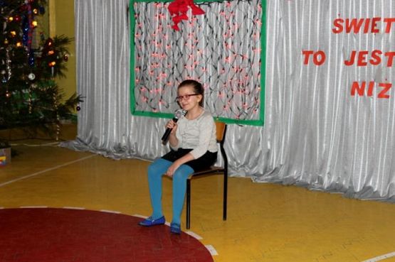  Grafika #17: Kiermasz Świąteczny 13 XII 2013r.