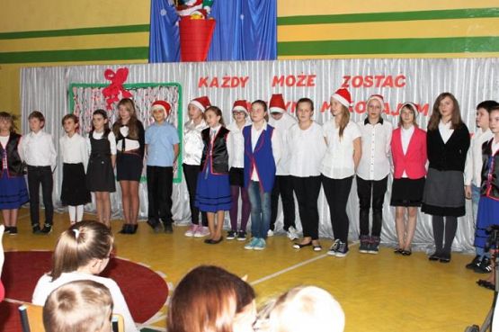  Grafika #21: Kiermasz Świąteczny 13 XII 2013r.