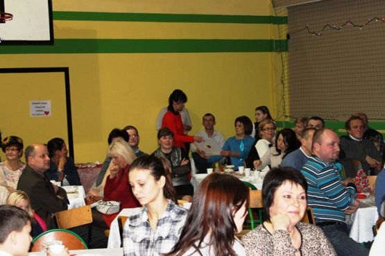  Grafika #37: Kiermasz Świąteczny 13 XII 2013r.