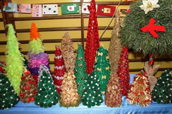  Grafika #5: Kiermasz Świąteczny 13 XII 2013r.