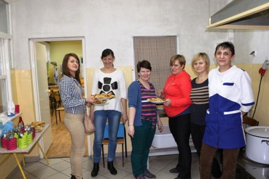 Grafika #9: NOC W SZKOLE DLA KLAS I-III 28 luty 2014 r.