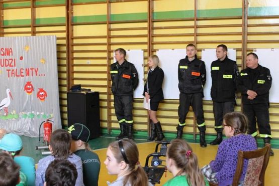  Grafika #1: 1 Dzień Wiosny - 2014r.