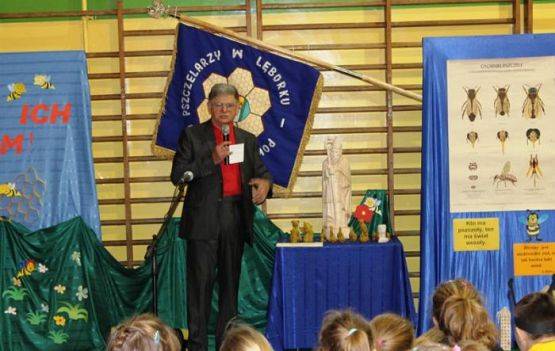 Grafika #11: PSZCZOŁY -IV 2014