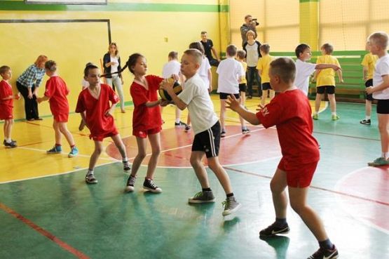  Grafika #17: Olimpiada klas 1-3 15.V.2014r.