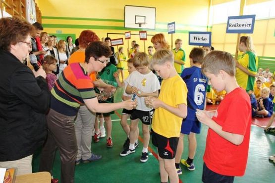  Grafika #7: Olimpiada klas 1-3 15.V.2014r.