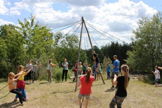 Grafika #13: WYCIECZKA DO PARKU LINOWEGO- ADVENTURE PARK