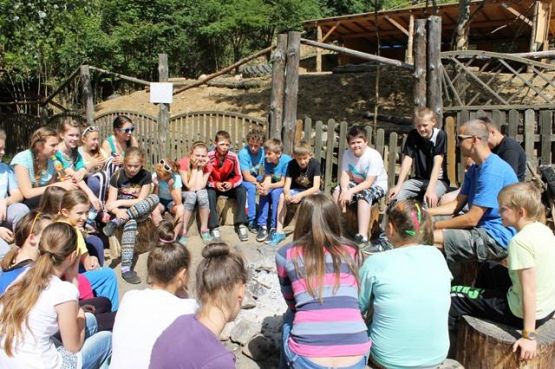 Grafika #2: WYCIECZKA DO PARKU LINOWEGO- ADVENTURE PARK