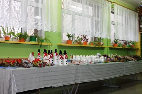  Grafika #7: KIERMASZ ŚWIĄTECZNY 5 XII 2014