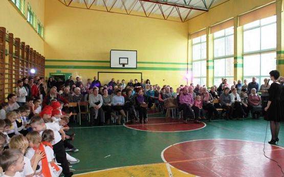  Grafika #17: DZIEŃ BABCI I DZIADKA I 2015