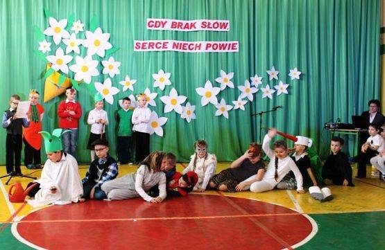  Grafika #4: DZIEŃ BABCI I DZIADKA I 2015