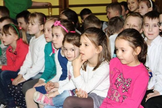 Grafika #4: Dzień Kobiet 2015