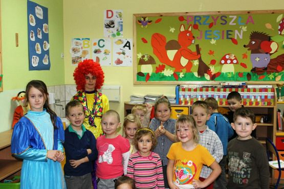  Grafika #5: ANDRZEJKI W SZKOLE