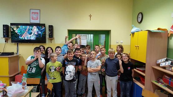  Grafika #1: Nocka w szkole!