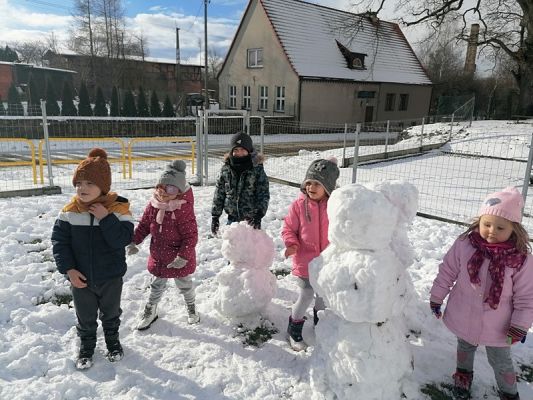  Grafika #6: KOCHAMY ZIMĘ