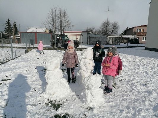  Grafika #7: KOCHAMY ZIMĘ