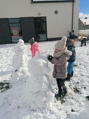  Grafika #5: KOCHAMY ZIMĘ