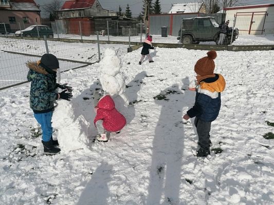  Grafika #11: KOCHAMY ZIMĘ