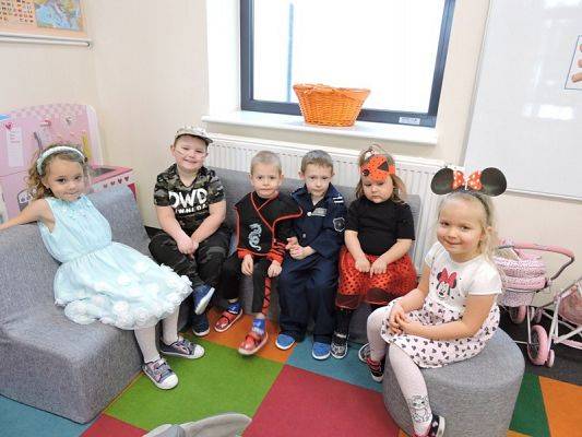  Grafika #12: BALE W KARNAWALE