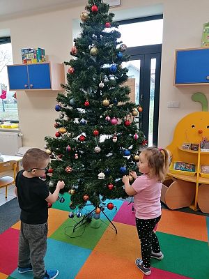  Grafika #9: Nadchodzą Święta Bożego Narodzenia