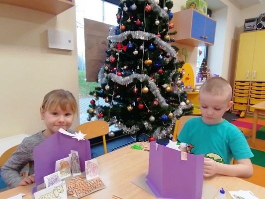  Grafika #24: Nadchodzą Święta Bożego Narodzenia