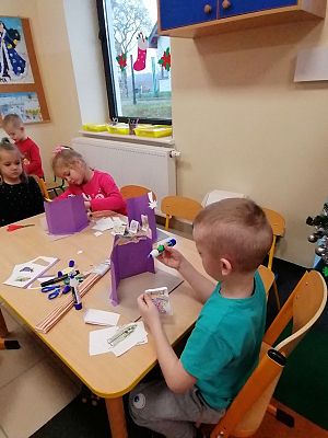  Grafika #17: Nadchodzą Święta Bożego Narodzenia