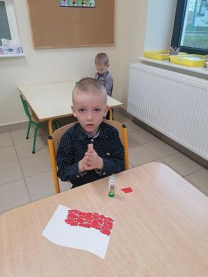  Grafika #9: OBCHODZIMY ROCZNICĘ ODZYSKANIA NIEPODLEGŁOŚCI