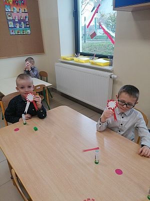  Grafika #30: OBCHODZIMY ROCZNICĘ ODZYSKANIA NIEPODLEGŁOŚCI