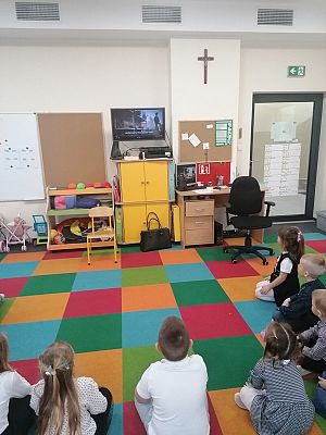  Grafika #31: OBCHODZIMY ROCZNICĘ ODZYSKANIA NIEPODLEGŁOŚCI