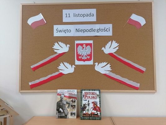  Grafika #32: OBCHODZIMY ROCZNICĘ ODZYSKANIA NIEPODLEGŁOŚCI